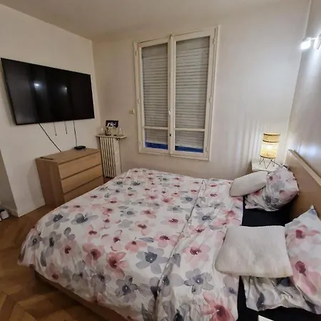 Magnifique 12 Париж