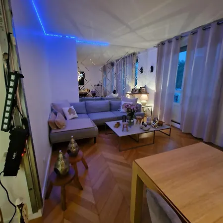 Magnifique 12 Апартаменты Париж