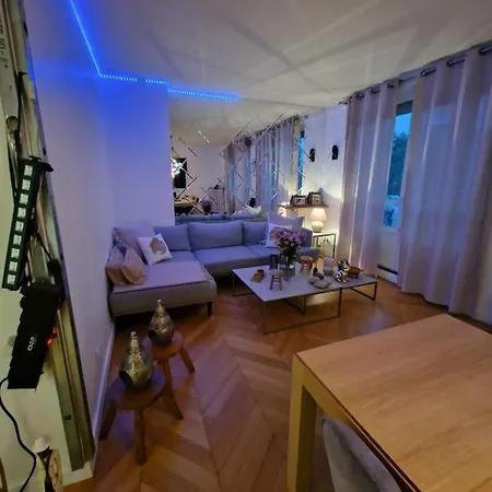 Magnifique 12 Апартаменты *
